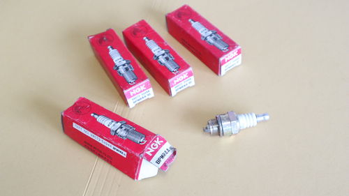 BPMR4A-10 Spark plugs NGK set of 4